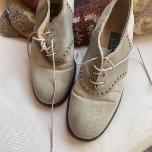 Stuart Weitzman ladies golf shoes